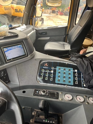 2019 सैनी प्रयुक्त मोबाइल क्रेन ट्रक 220T सेकंड हैंड ट्रक घुड़सवार क्रेन