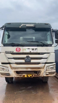 XCMG प्रयुक्त कंक्रीट मिक्सर ट्रक 12m3 XZJ5250GJBA1 2015 मॉडल